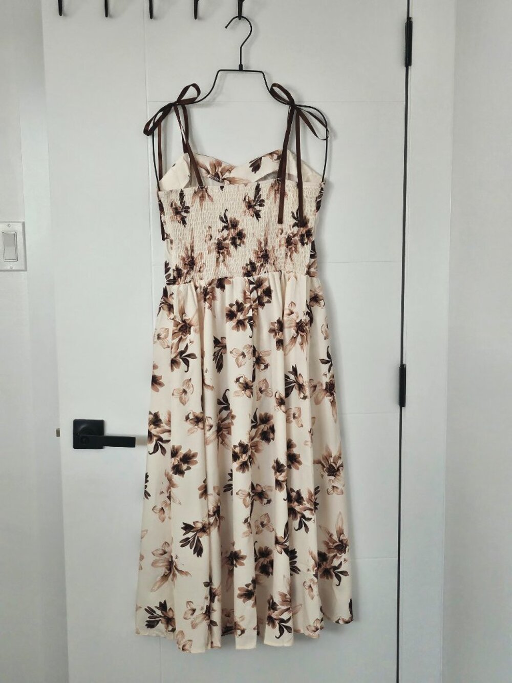 VeronaChic - Autumn Bloom Floral Midi Summer Dress - Picture 4 of 4